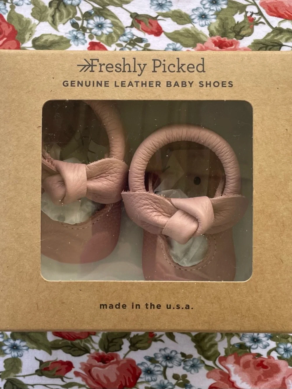SALE!! Freshly Picked Knotted Bow Leather Baby Moccasins in ‘Blush’ (size: 2)